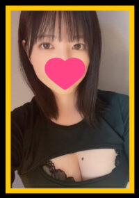 綾瀬　まな（23）