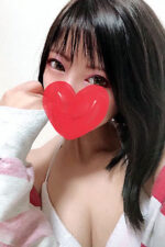 石塚茉莉(28)