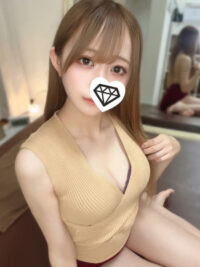 小花衣 ゆあ（18）