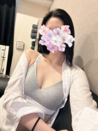 姫乃りあ　 (23歳)