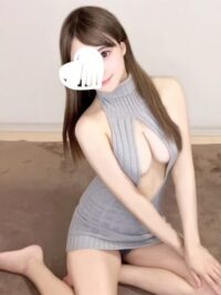 倉持 えみり（22）