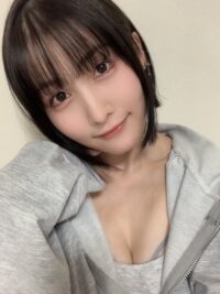 りま（27）