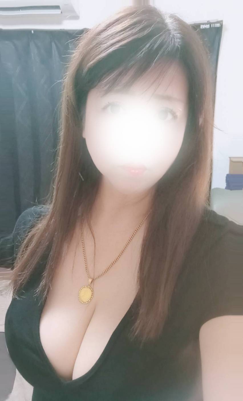 広瀬　梨花（50）