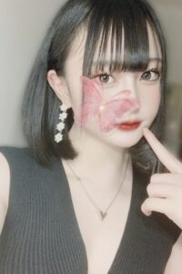 柚葉ゆな（22 歳）