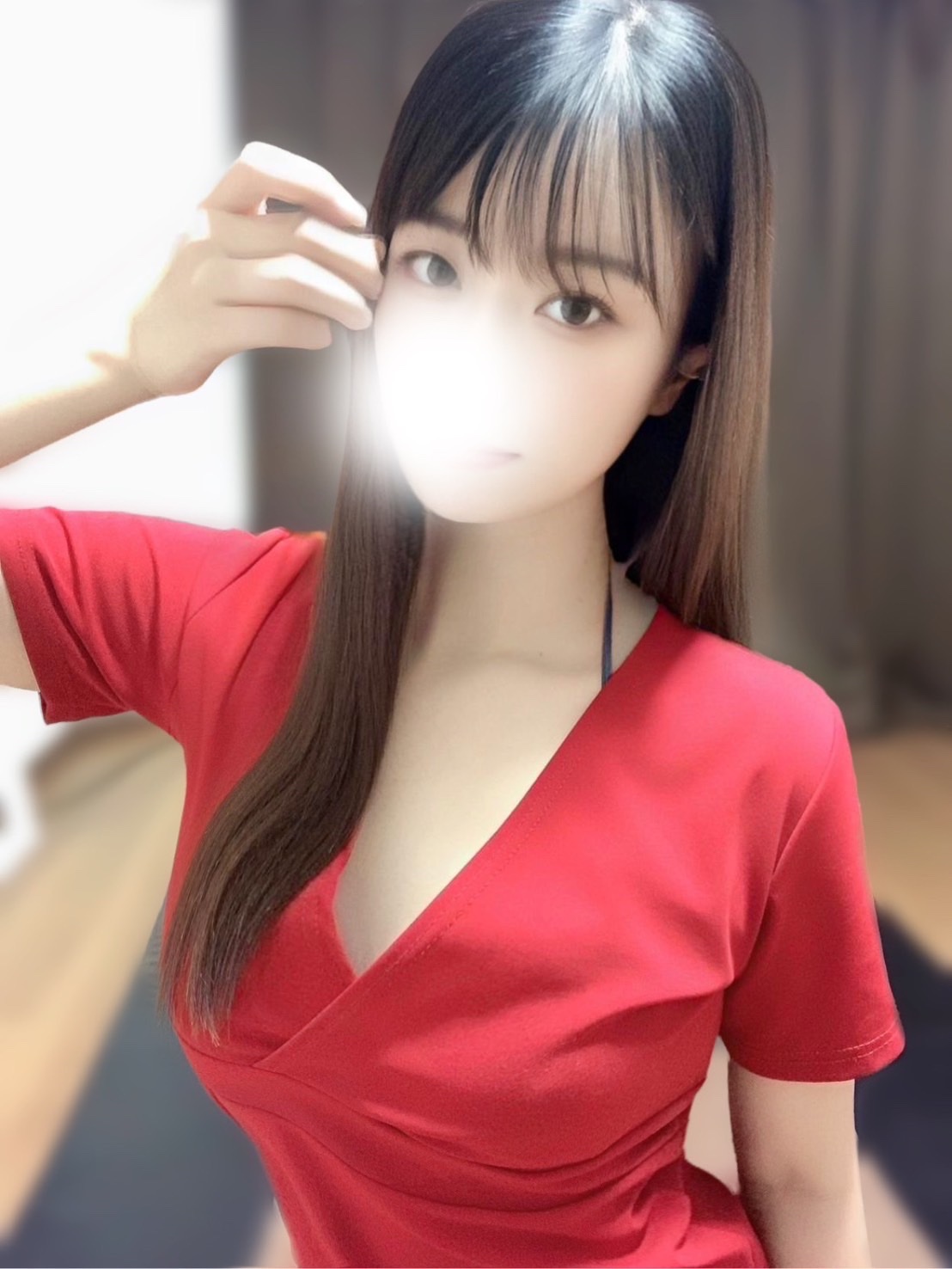 広瀬ひな(24)