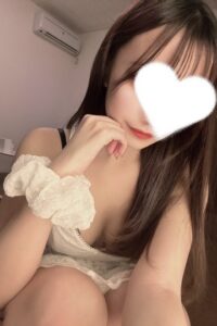 如月かりん (22歳)