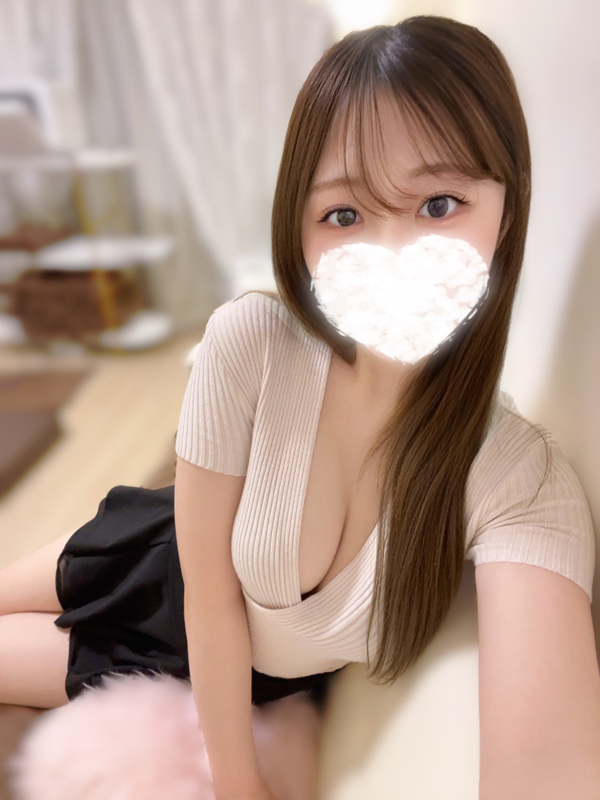 水川まりん（23）